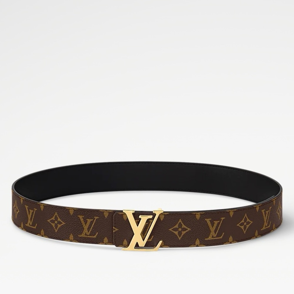 Authentic Louis Vuitton Initialed 30 MM. Reversible Belt. Size 85